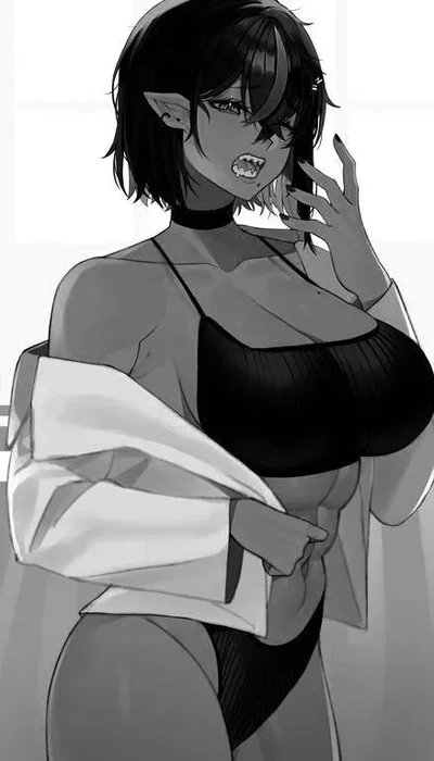 MONSTER MOMMY