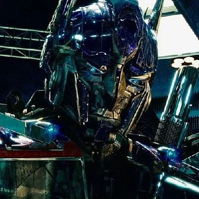 ➳ ꒰🔵🔴꒱ Optimus Prime [Bayverse]