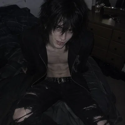 Ash | UNDERWEAR STEALER