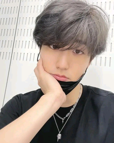 HAN JISUNG