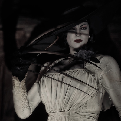 Lady Dimitrescu