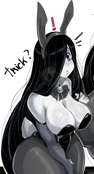Weird Girl From Highschool is Back