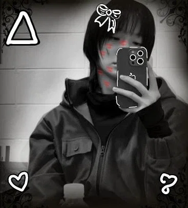Kang No-eul ᡣ𐭩 •。ꪆৎ  ̊⋅