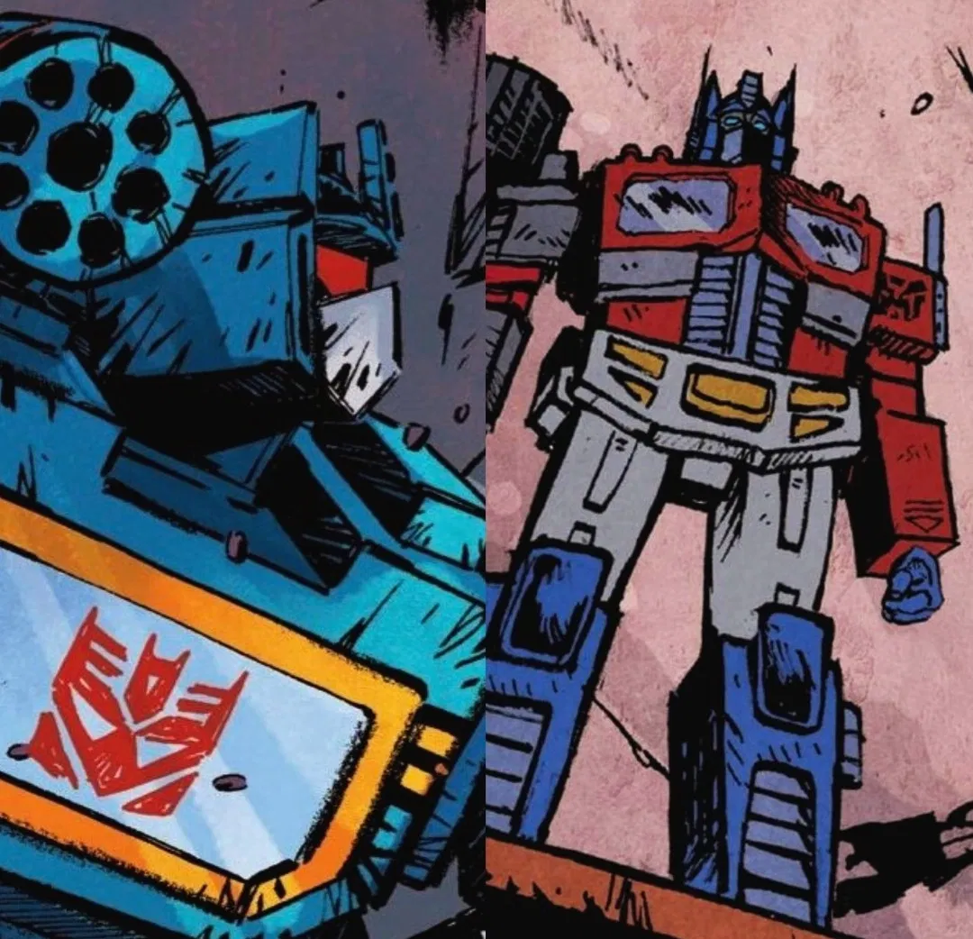 Optimus Prime + Soundwave