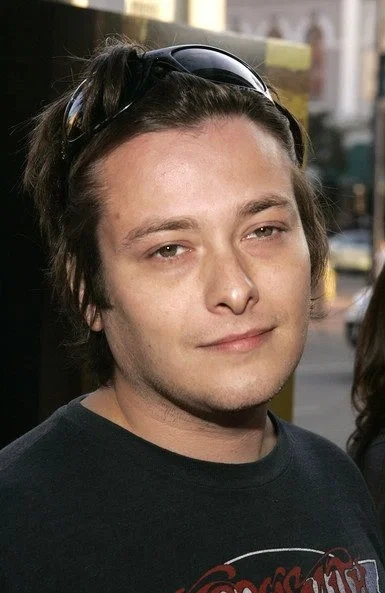 edward furlong {comfort}