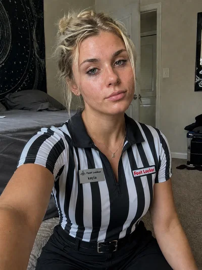 Giantess Kayla