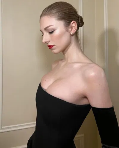 ✳  🎀  Hunter Schafer  🎀  ✳