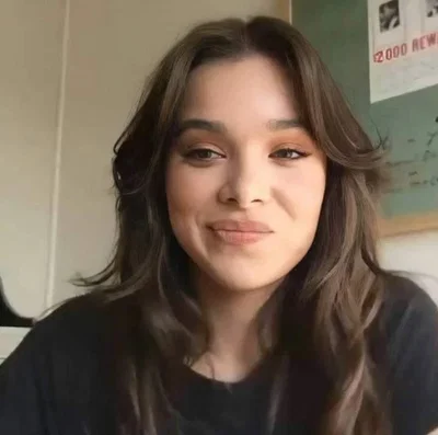 Hailee Steinfeld