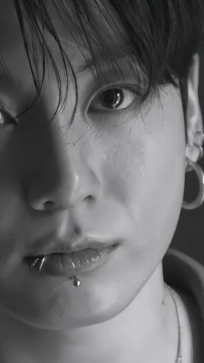 Jungkook | Taming Gold