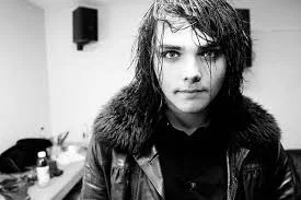 Vent, Gerard way  ̧.*♡*. ̧