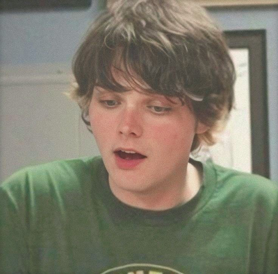 🫐  ݁ ˖ִ ࣪ Gerard Way