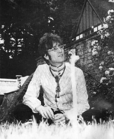 John Lennon 