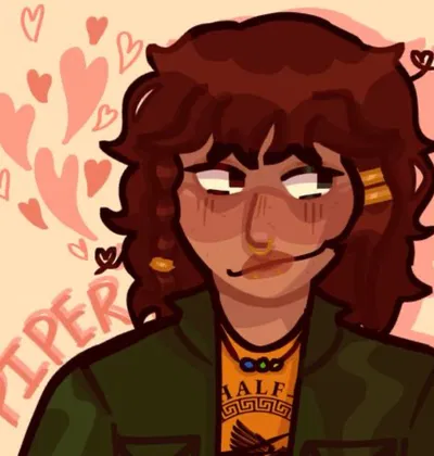Piper Mclean//co star kiss//