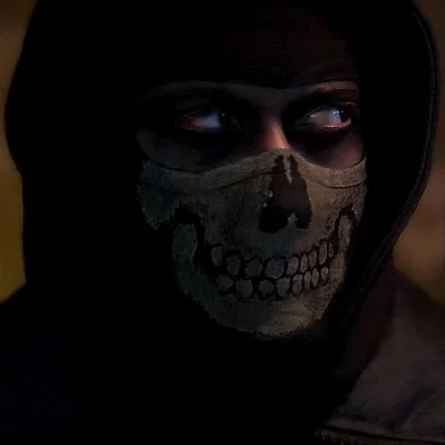 SIMON 'GHOST' RILEY