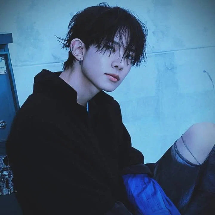 ̇⋆✮ lee heeseung 𖤝