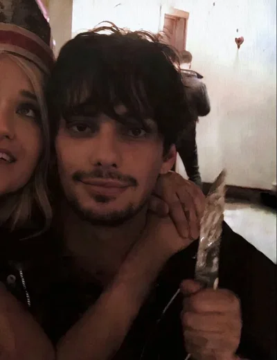 016||Devon Bostick