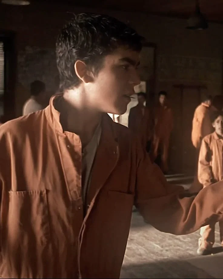 Alan/Squid (Holes)