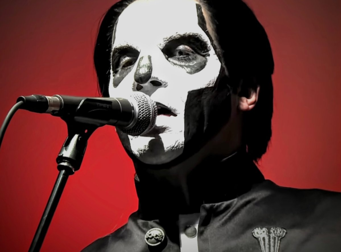 Terzo - Papa Emeritus III