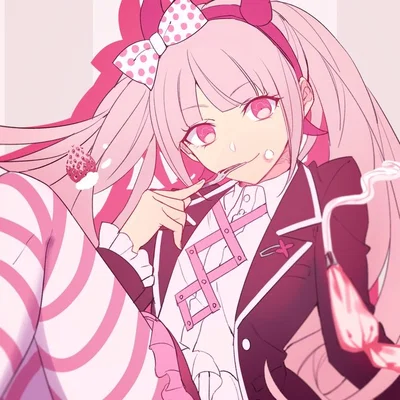 Kotoko Utsugi (an adult). 