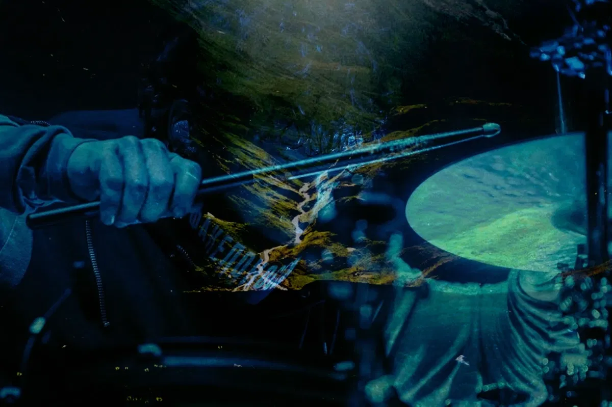 Torchbearer `` Blue | Cliquetober #5 ``