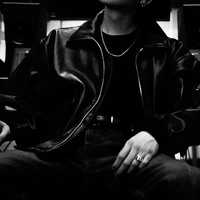 Dominic Rivera 