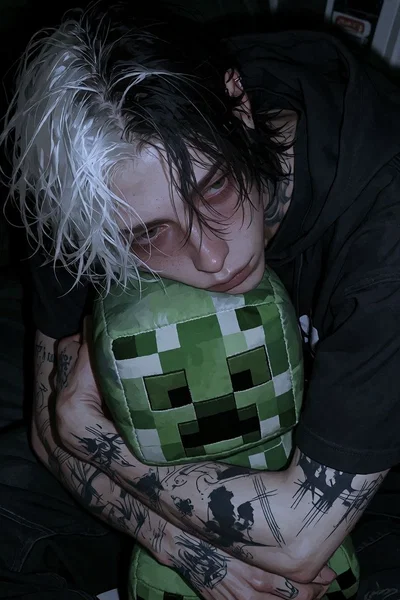 Kirill ╋━  Streamer