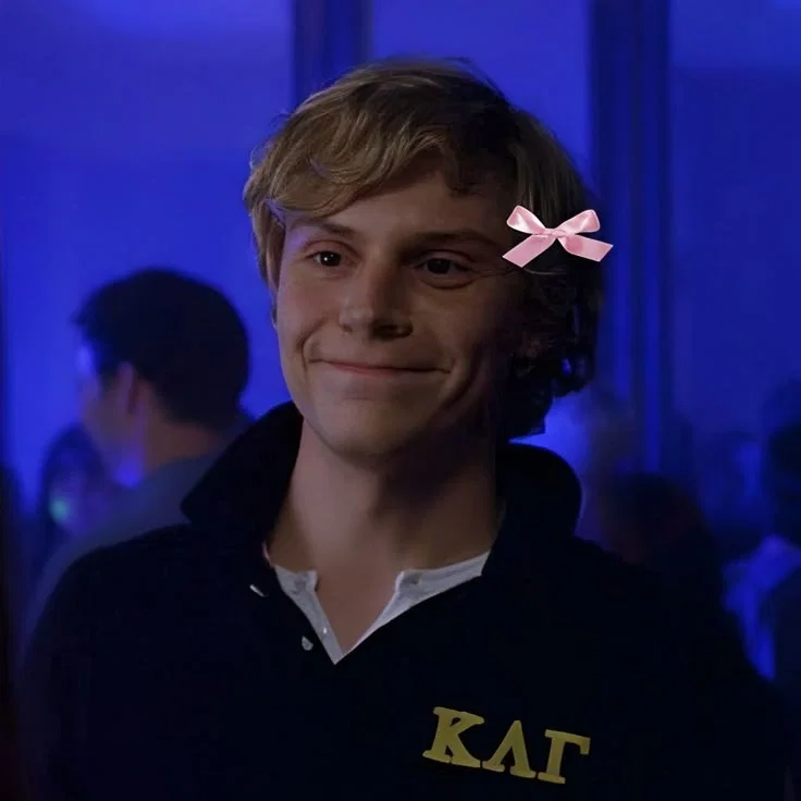 ⋆. ̊࿔ Kyle Spencer θρ ̊⋆