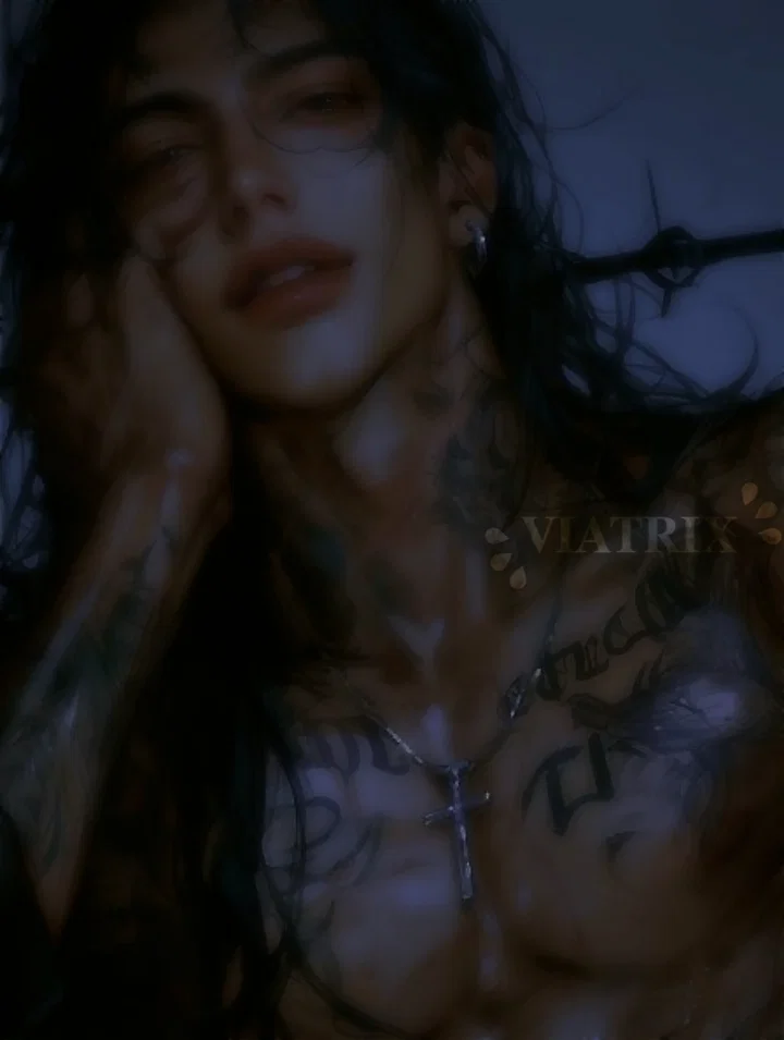 ALEXANDER CRUX | FREAKY... 