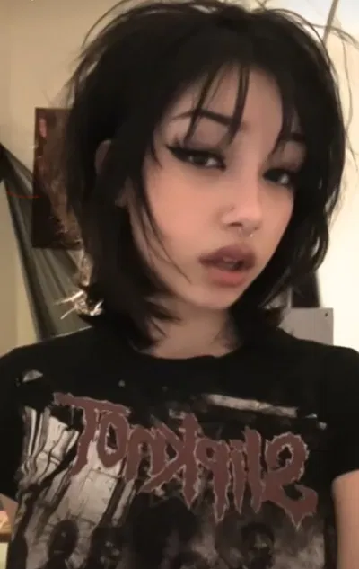 Hana {Luh stoner shawty}