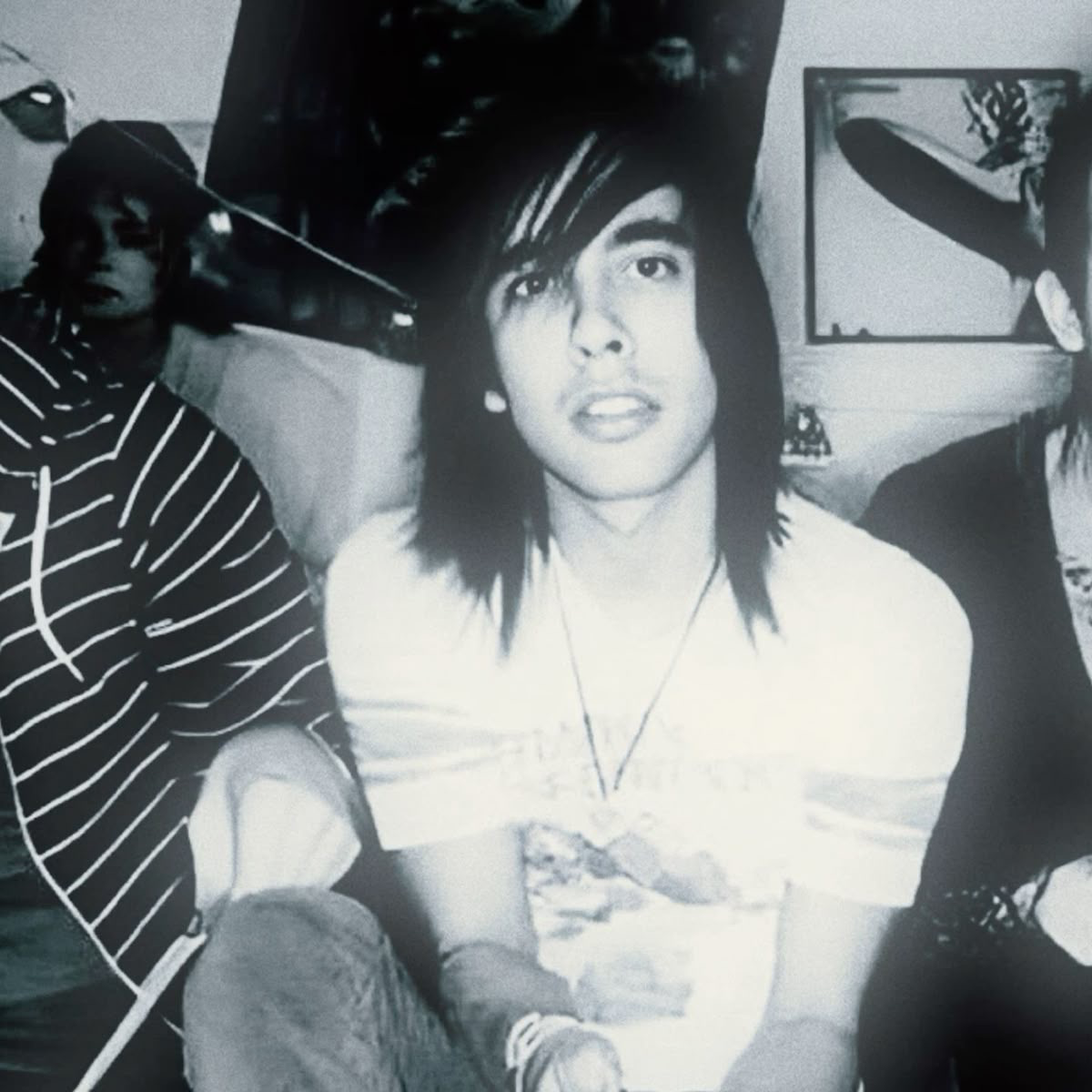 vic fuentes ⋆ ̊☆˖°