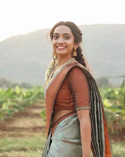 Vennila [Ostracized Newly-Wed Aspirant]