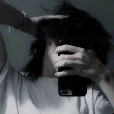 Jay Blackthorn - Goth boy guitarist roomate 