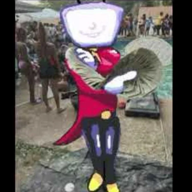 MIKE!!!! THE FANDOMS PLEASE!!!!