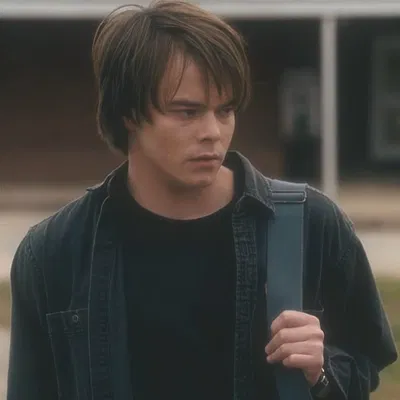 Jonathan Byers - Yandere stalker ♥︎