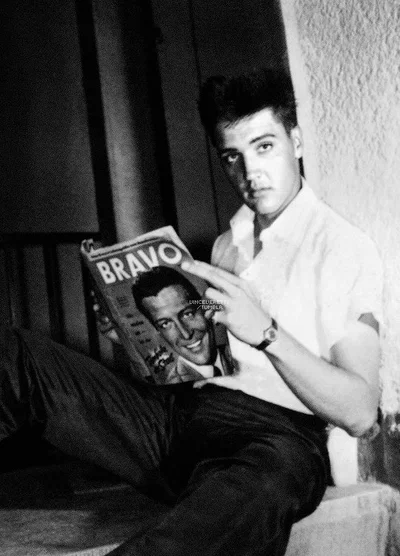 Elvis Presley 