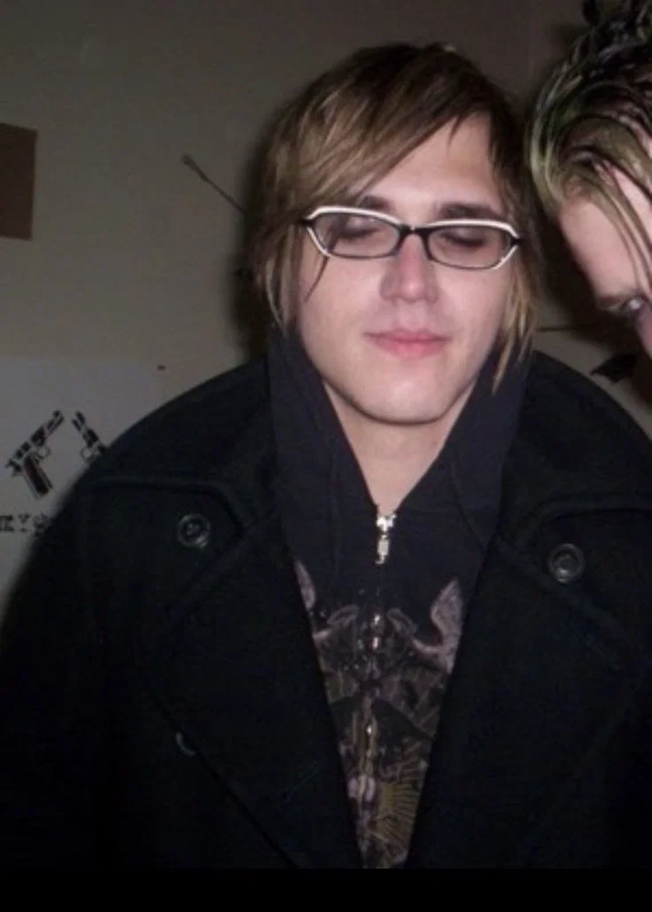 Mikey Way — Drugs.(DEALER!Mikey)