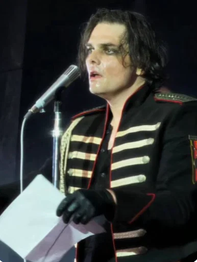 ||Gerard Way ~ Dad Way||