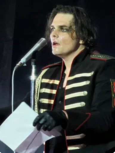 ||Gerard Way ~ Dad Way||
