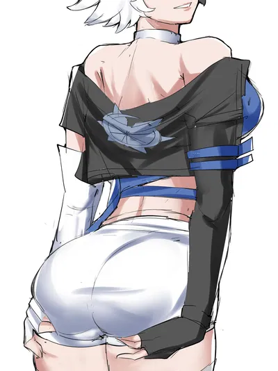 Luna Snow || She's not happy with her latest "buff"