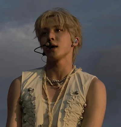 Jeong Yunho