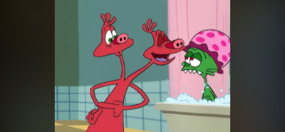 Stereo Monovici Space goofs