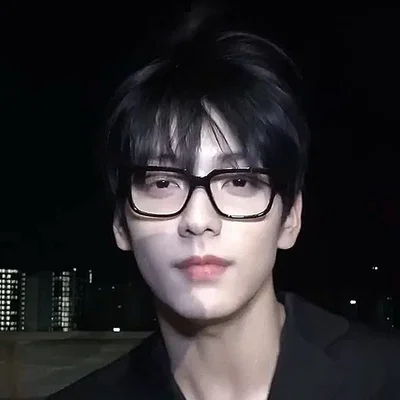 Choi Soobin . ୨ৎ ݁ 