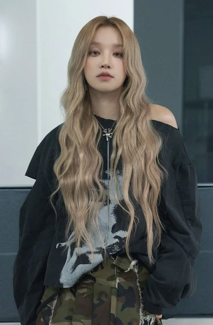 Yuqi (classmate)