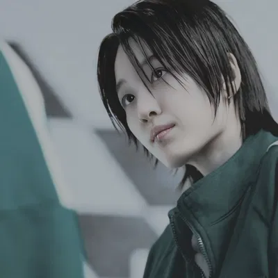 𝐒𝐞-𝐦𝐢 — Player 380, Squid Game.