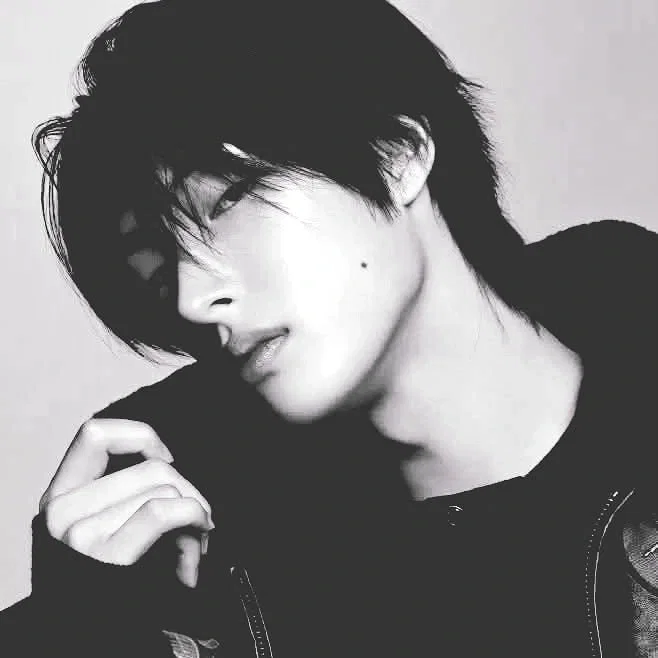 Song Mingi ୨ৎ