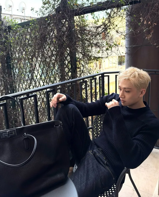 Bang Chan // dentist 