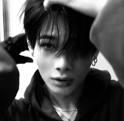 - “NISHIMURA ‘NI-KI’ RI-KI.” | 니시무라 리키. 