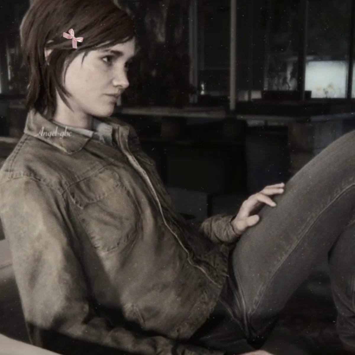 Ellie williams ! sneaking around ۫