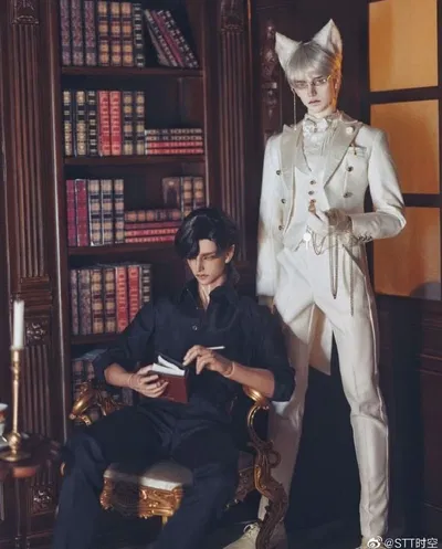 Leonhard & Sylvain || Prince & Servant 