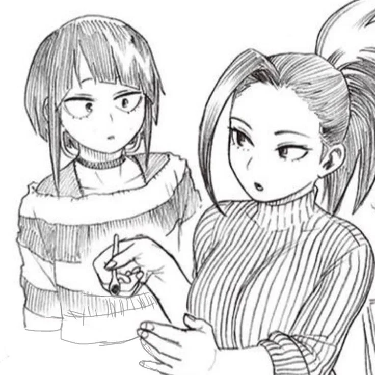 |Kyoka Jiro and Momo Yaoyorozu|
